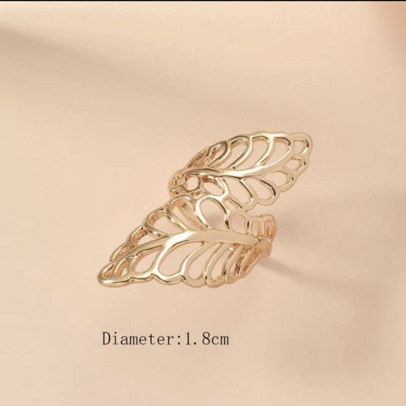 Gold Leaf Cutout Wrap Ring - Picture 2 of 4